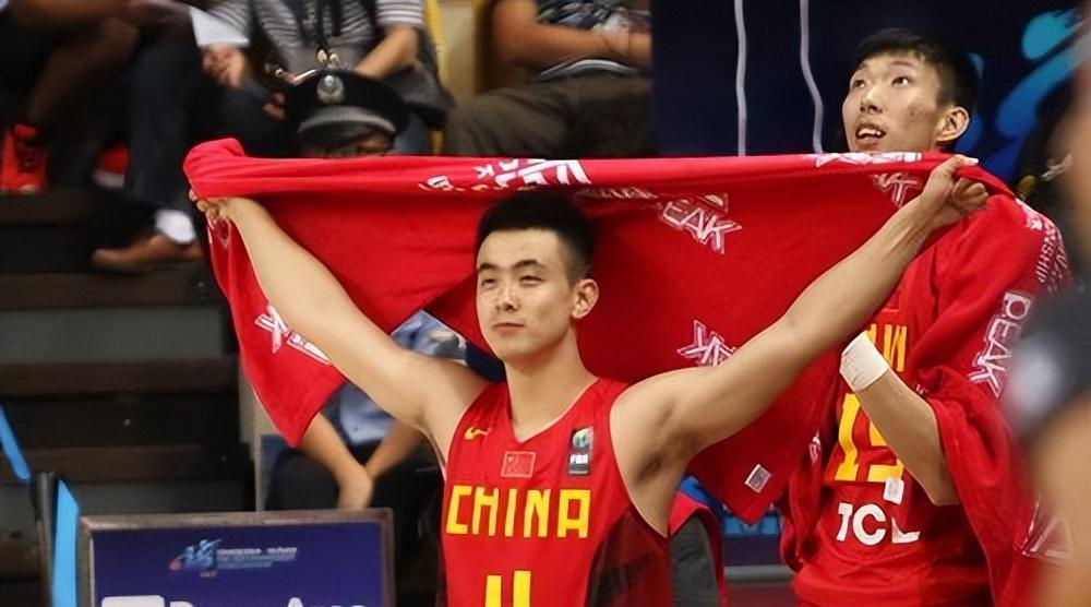 数据说乔帅的中国男篮，预测8人留下，赵睿胡明轩被淘汰理由(3)