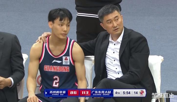 一天1000次投篮训练，让徐杰成为广东队的大腿，有望重返中国男篮(2)