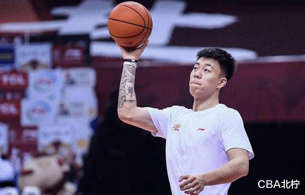 CBA三消息：上海名宿宣布退役，朱松玮考虑回归，张镇麟头撞篮板(3)