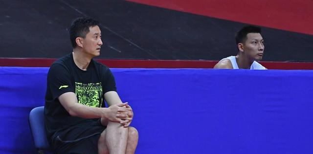 CBA季后赛开打后，杜锋敲定广东男篮首发五虎，33岁老兵成杀手锏(1)