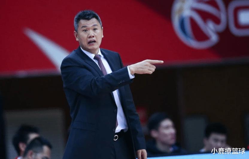 正式确定！刘铁担任香港金牛队主教练，未来有希望率队冲击CBA(4)