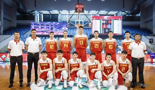 中国男篮24人集训大名单出炉！李凯尔加盟在即，冲击巴黎奥运会