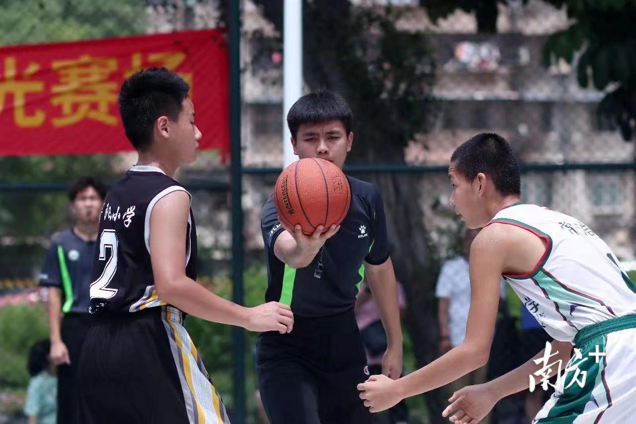气氛比气温更火热！广州体育传统项目学校篮球赛落幕(3)