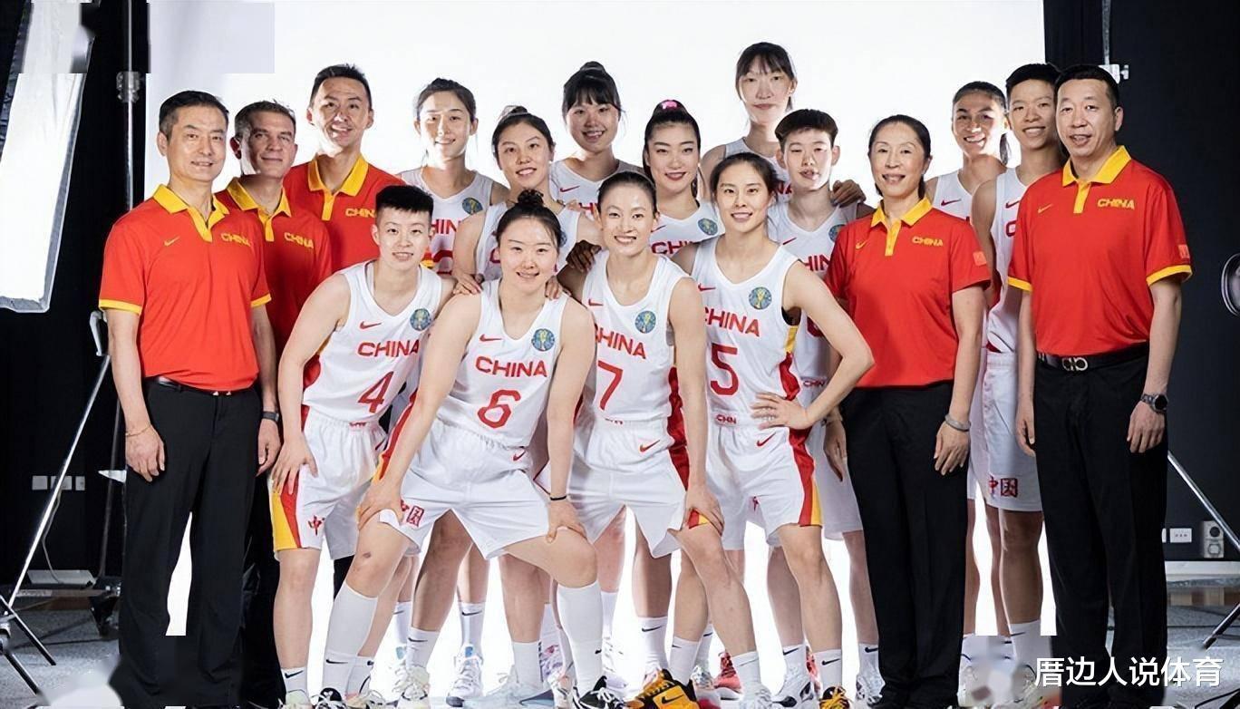 中国女篮有多火：悉尼华人机场欢迎 队长承诺拿到巴黎奥运入场券(2)