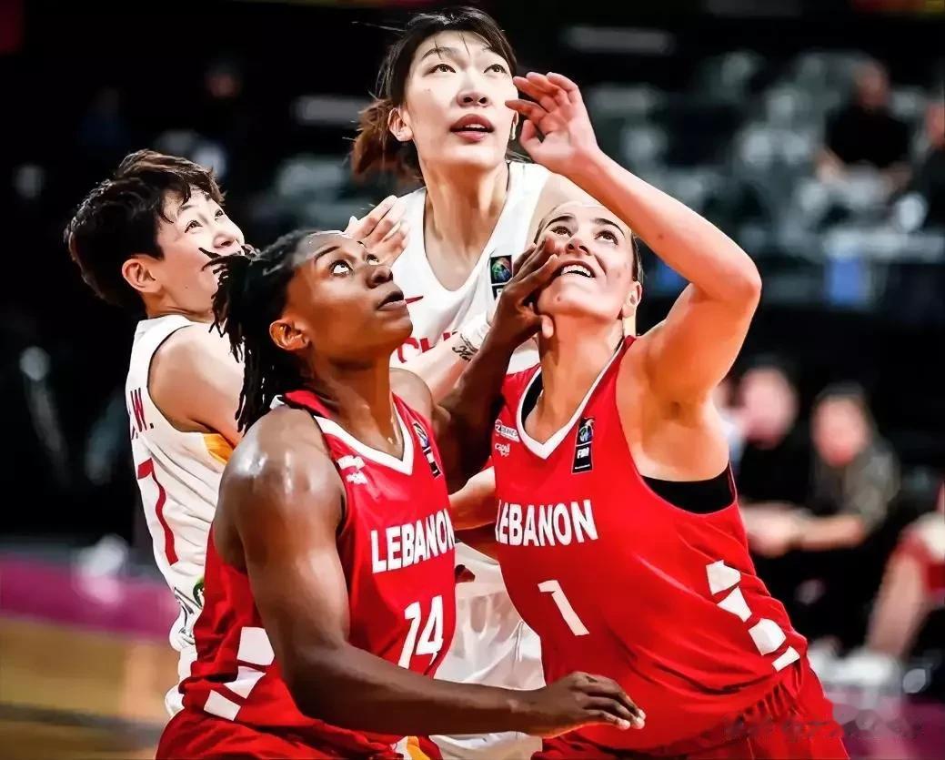 不偏不倚，中国女篮89-44狂胜黎巴嫩，7大核心轮换球员数据对比，给谁记头功？
(6)