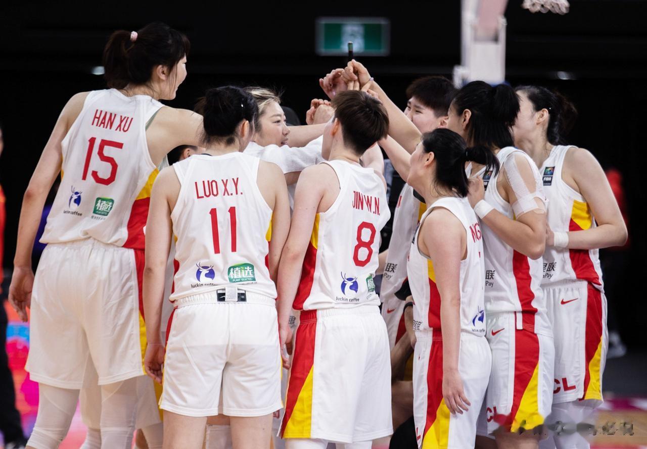 中国女篮好样的！战胜亚洲杯最大对手，一雪前耻！

在比赛最后时刻，中国姑娘们领先(1)