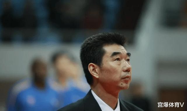 正式告别！CBA冠军教练卸任，曾打造黑马球队，离开中国篮坛(3)
