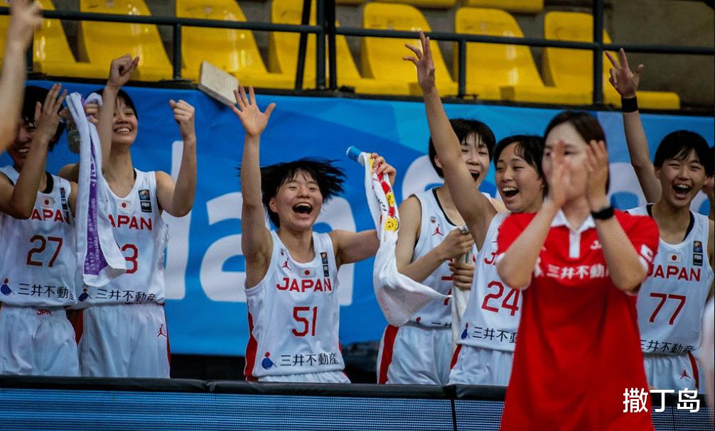亚青赛最新战报：44比70！中国女篮溃败日本，内线优势荡然无存(3)