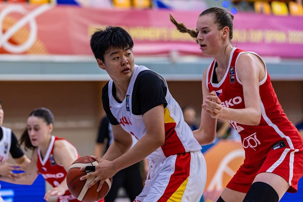 U19女篮世界杯-中国女篮不敌捷克女篮小组排名垫底
 
北京时间7月18日，20(8)