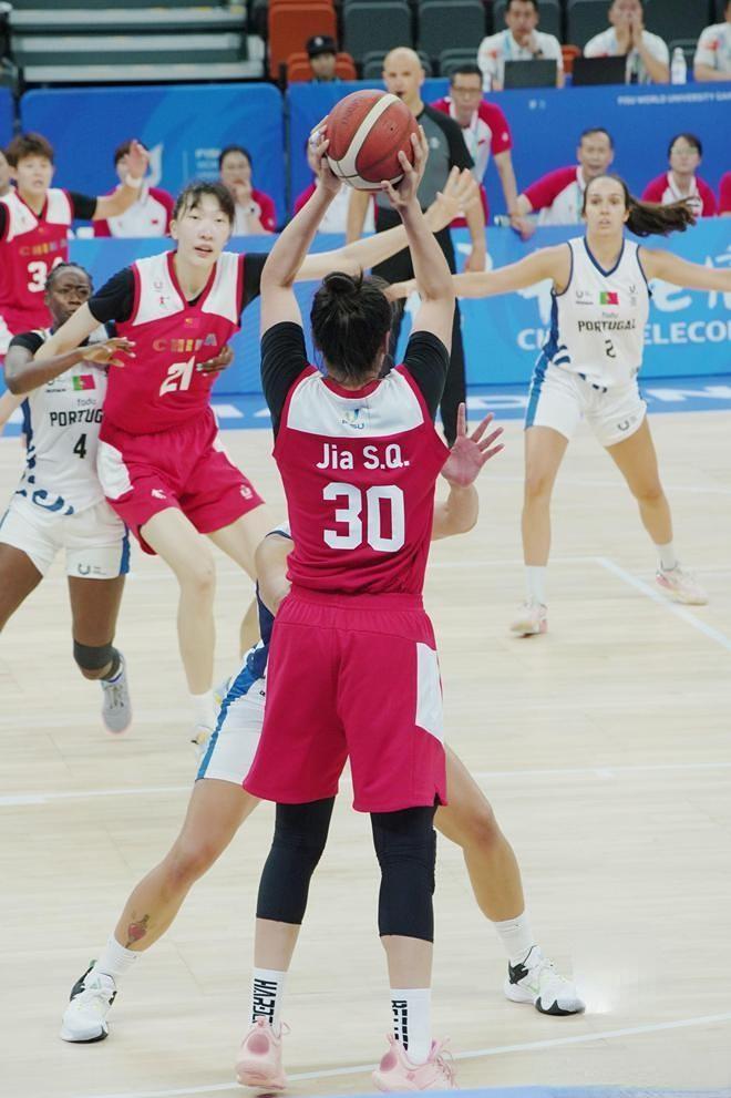 女版姚明韩旭，梦想一枚大运会金牌，追梦篮球，为国效力，好样的(1)