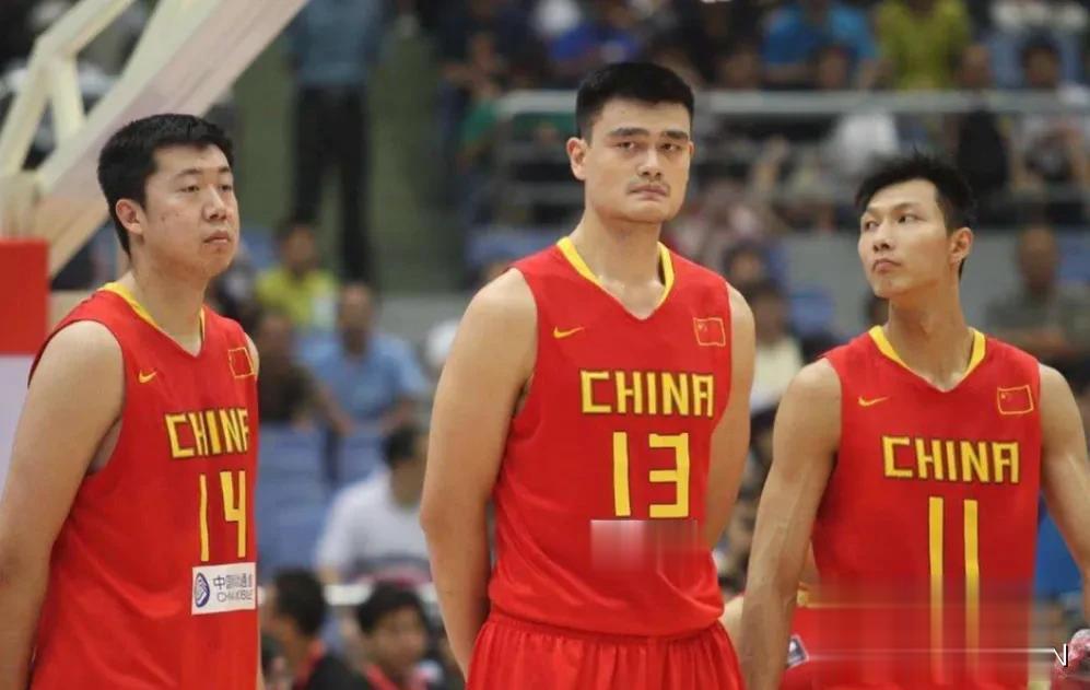 有一说一，中国男篮历史12人大名单若组一队，能否和梦之队抗衡？

1，NBA顶级