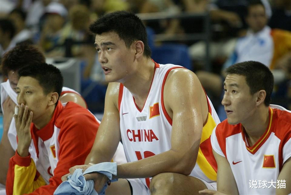 中国队男篮世界杯得分对比：胡卫东15分，阿联20分，张卫平25分，周琦今年能多少(5)