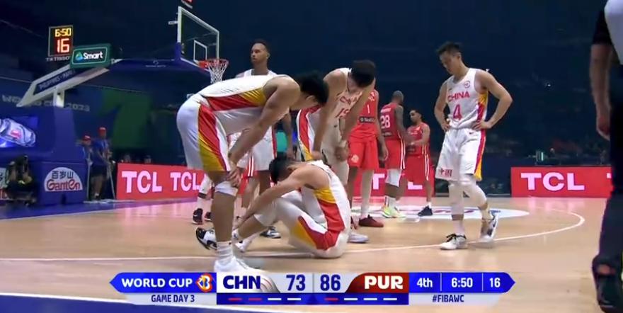 控诉！辱骂和竖中指！霸凌出8届冠军前锋！中国篮球落后的根源(7)