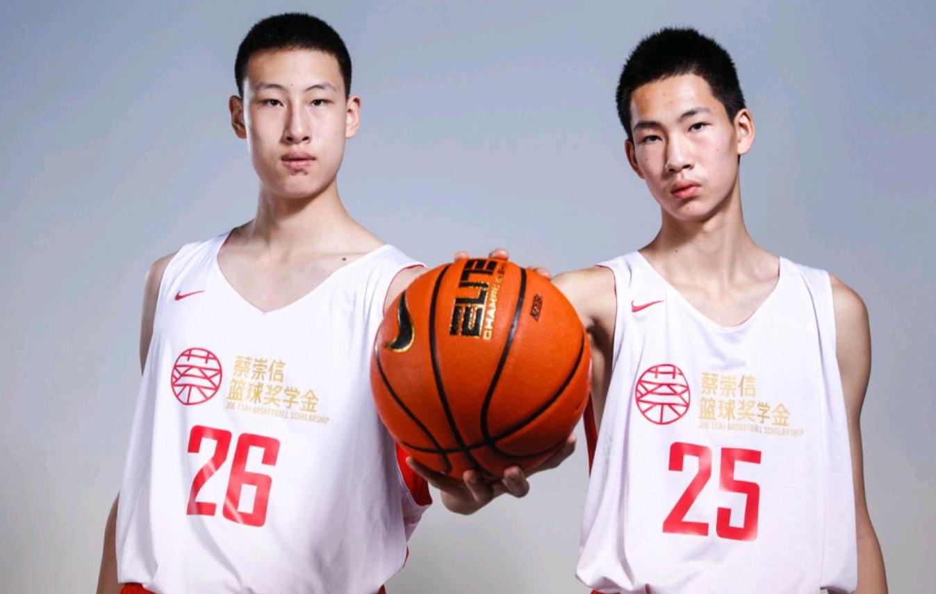 2026参加NBA选秀！中国16岁中锋场均4.7盖帽，前景超周琦直追阿联(3)