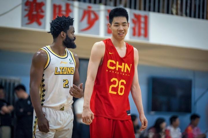 亚运前最后的热身 中国男篮就近约战浙江东阳光男篮，84-70获胜(9)