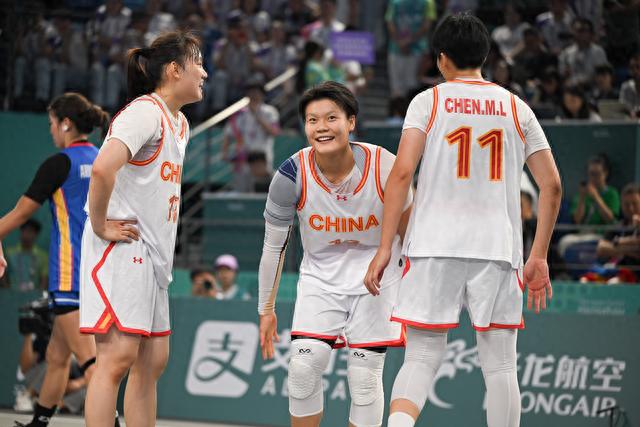 国庆摘金！中国三人女篮瞄准巴黎奥运(2)