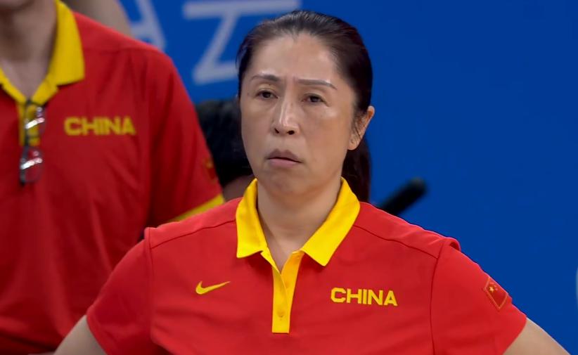 拒绝大逆转！中国女篮绝杀日本，亚运会第7冠，王思雨太牛了(2)
