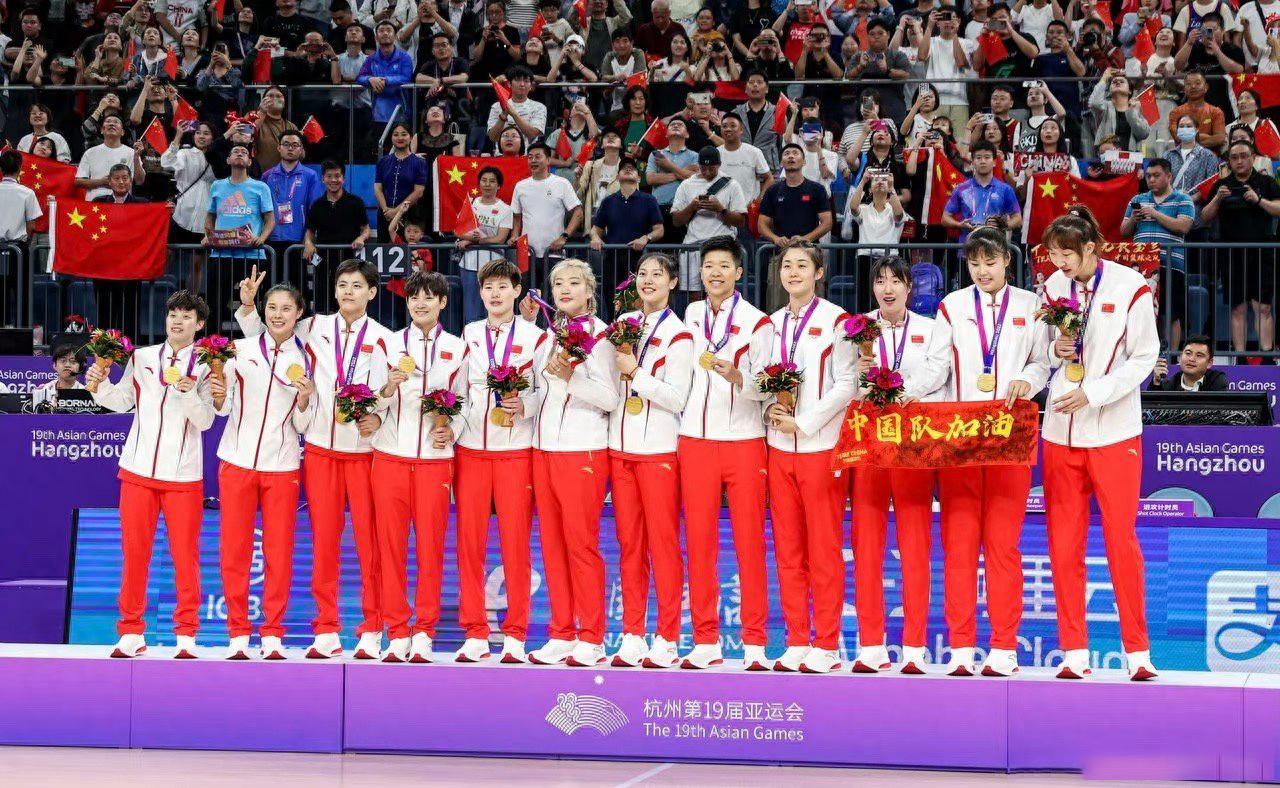中国女篮一日双丰收，奥运资格赛将家门口作战，日本进死亡之组！(1)