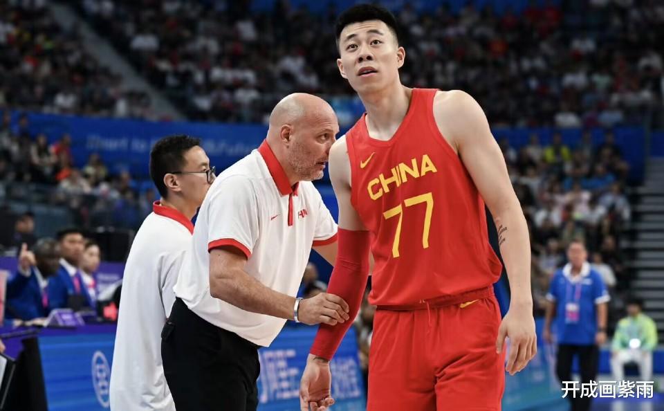 战胜省队，中国男篮夺铜引球迷不满！赵继伟作为一个男人，流泪了(4)