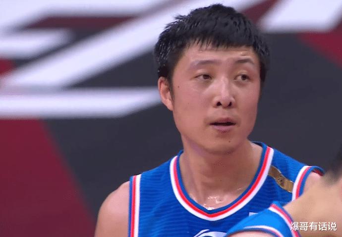 中国男篮越打越差，完全看不到希望，只有他是最有望进入NBA的男人！