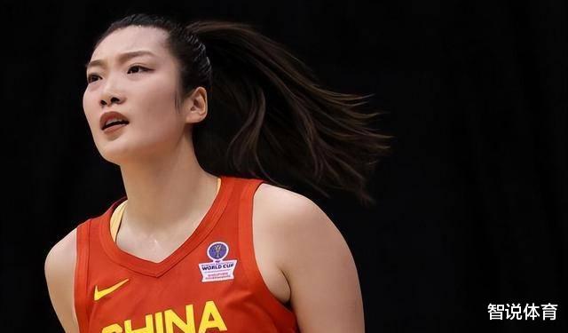 中国女篮奥预赛名单浮现：12人基本敲定8人，6悍将竞争余下4席(3)