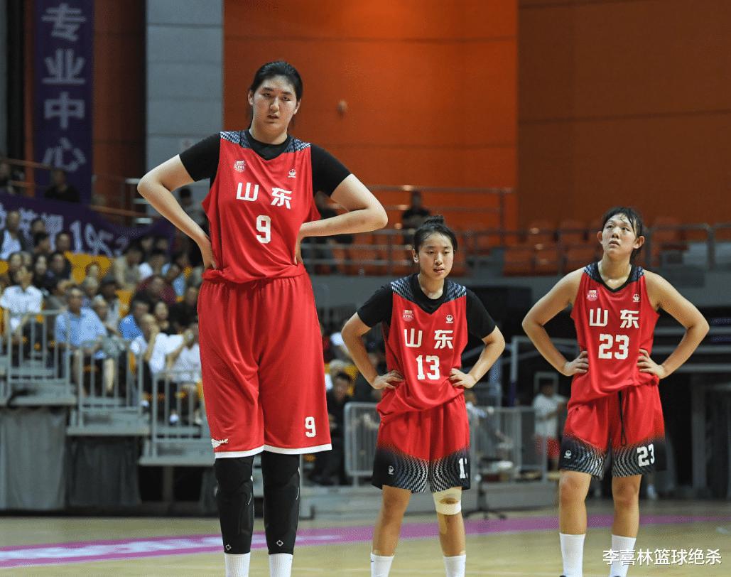 场均32+13！中国女篮16岁2米28天才战亚青赛？未来或联手韩旭(1)