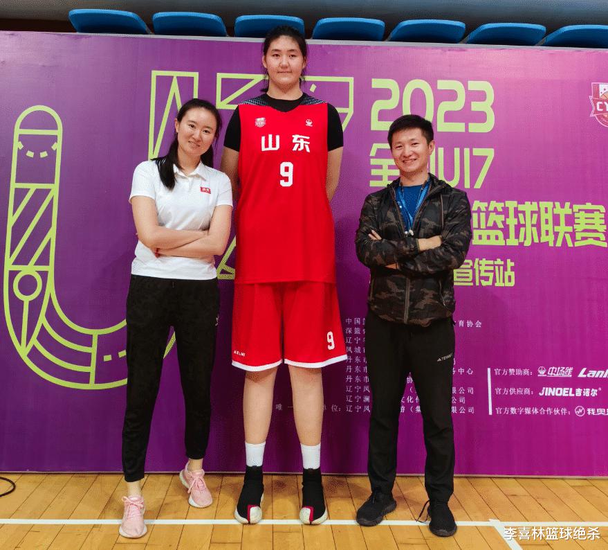 场均32+13！中国女篮16岁2米28天才战亚青赛？未来或联手韩旭(3)