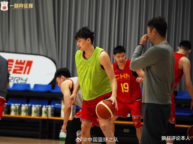 太可惜！中国男篮淘汰新疆25岁悍将 集结期间再次爆发伤病