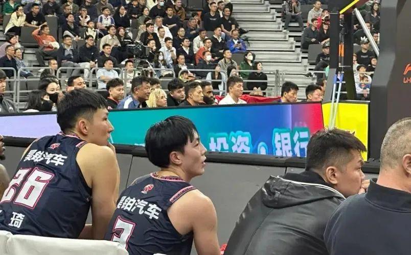 中国男篮负日本队第四天，CBA再做争议决定，广东男篮措手不及(5)