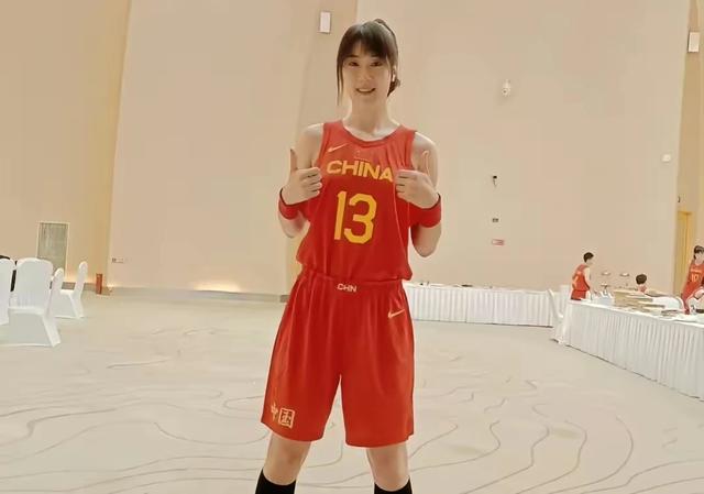 中国女篮国家队集训名单出炉：两大豪门各4人入选、4名新人入选(6)
