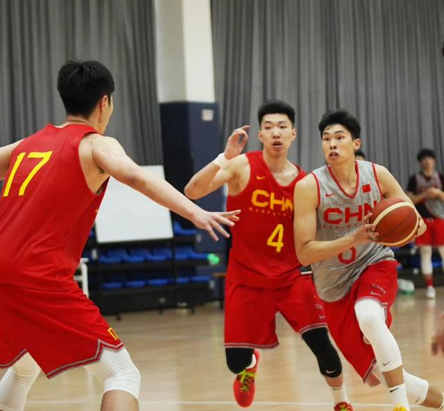 中国男篮短训营108：89大胜澳门黑熊，林葳17分成为全场最佳！(6)