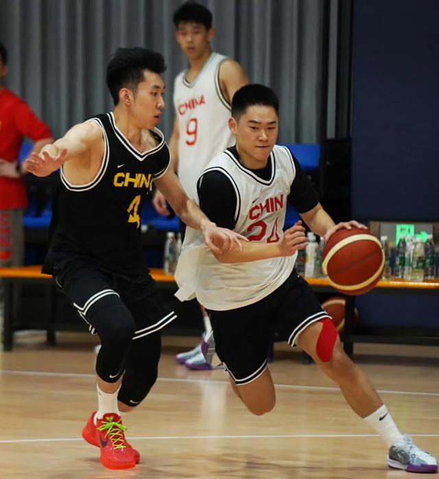 中国男篮短训营108：89大胜澳门黑熊，林葳17分成为全场最佳！(12)