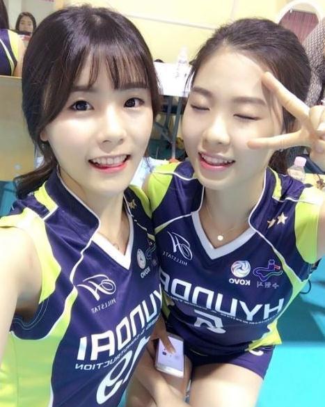 女排VS韩国，备受球迷关注的韩国19号美女球员是谁？有什么来历？(4)