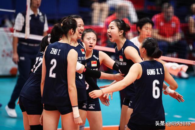 女排世界杯：中国女排3比0强势战胜俄罗斯(3)