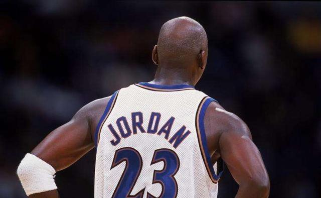 NBA唯一一支7次改名1次解散的球队，此队成乔丹生涯唯一遗憾(2)