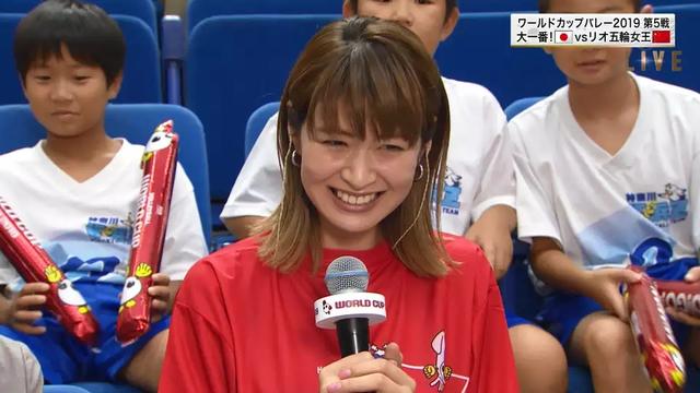 中国女排3-0横扫日本，来看中田久美受访，日本解说和球迷如何说(3)