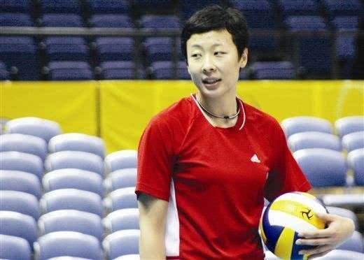 冯坤在雅典奥运周期 是世界女排最强的二传战神(3)