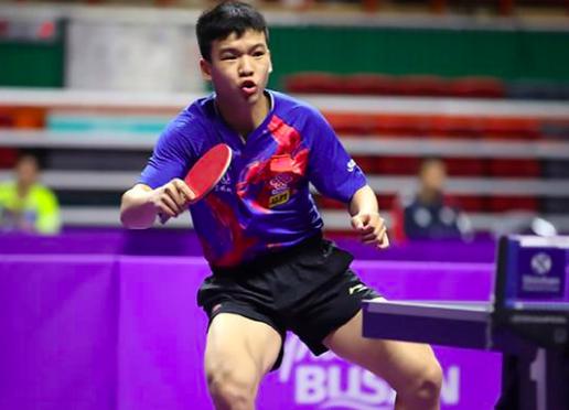 16岁有小张继科之称的向鹏表现出色，帮助中国队拿下了男单的冠军。