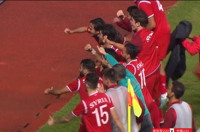 中国足球再输叙利亚，中国足球27天内2次输给叙利亚队。