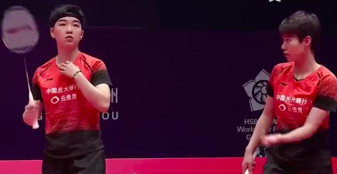 中国组合杜玥和李茵晖被日本的世界第一逆转战胜