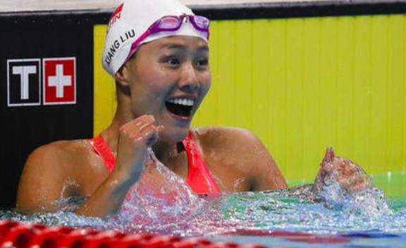 0.71秒绝杀！0.38秒绝杀！中国泳坛女神奥运年开门红，霸气夺双冠(4)