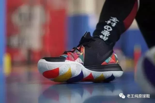 纯原版本Nike欧文5 “CNY” 开箱测评，征战球场不二之选(9)