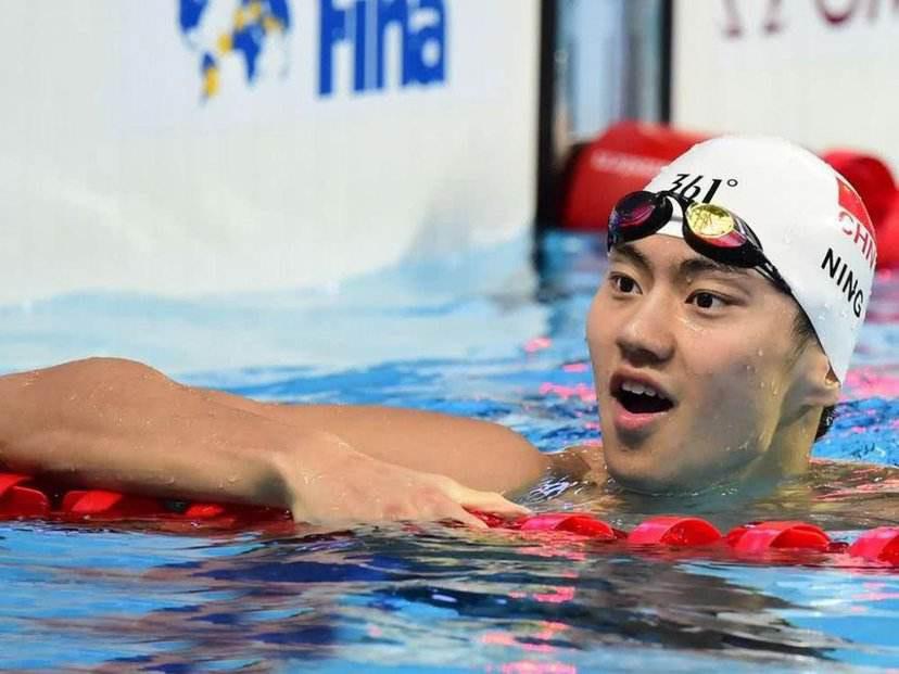 孙杨无缘奥运，国家游泳队可能邀请已经退役一年的宁泽涛复出吗？(4)