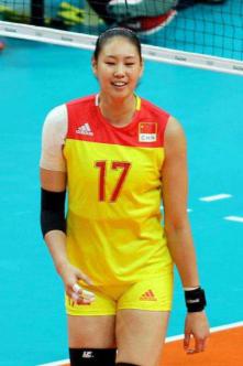 在排球事业里，袁心玥都称她为“师傅”，把她当作自己的榜样(4)