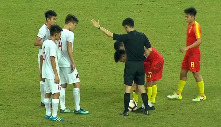 国奥0-2完败越南！赢家嘲讽：中国足球不投资青训，就想搞归化(1)
