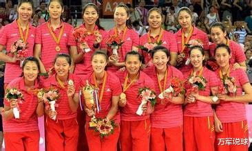 中国女排再次蝉联世界第一，郎平朱婷笑了，球迷：珠联璧合(3)