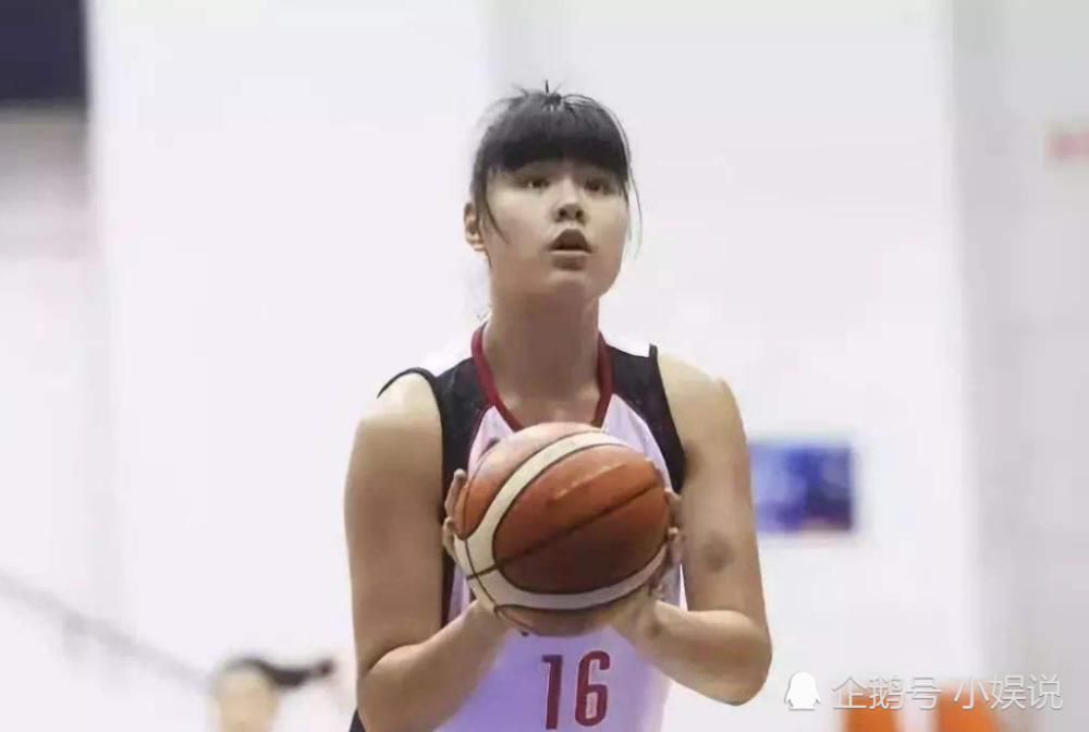 被誉为中国女版奥尼尔，实力强悍，未来可进击WNBA，可惜已有男友(2)