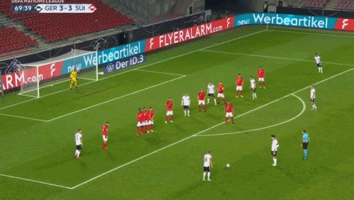 德国队3-3瑞士，8000万巨星传射，拜仁巨星神龙摆尾(13)