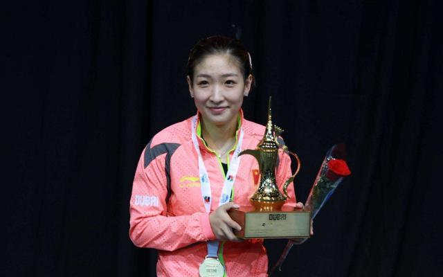 中国乒坛第1美女，曾夺得20个世界冠军，今29岁因退赛被球迷骂(3)