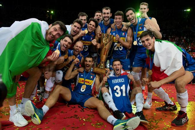男排欧锦赛意大利涉险加冕 时隔16年夺队史第7冠(1)